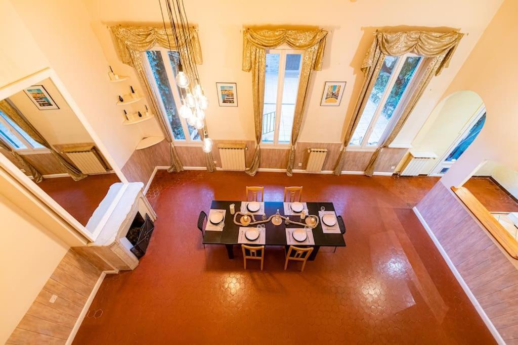 Anna-Maria : Grand Appartement 10 Personnes+Parking Prive -Actif+ Location- Marseille Extérieur photo