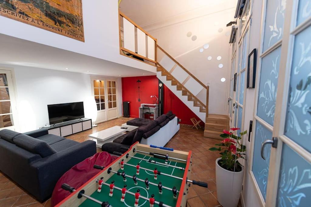 Anna-Maria : Grand Appartement 10 Personnes+Parking Prive -Actif+ Location- Marseille Extérieur photo
