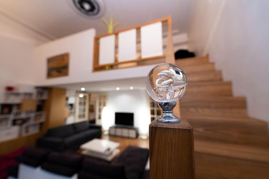 Anna-Maria : Grand Appartement 10 Personnes+Parking Prive -Actif+ Location- Marseille Extérieur photo