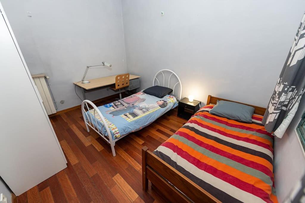 Anna-Maria : Grand Appartement 10 Personnes+Parking Prive -Actif+ Location- Marseille Extérieur photo